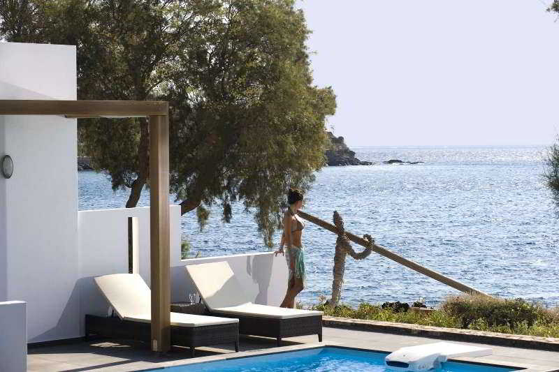 Minos Beach art Hotel