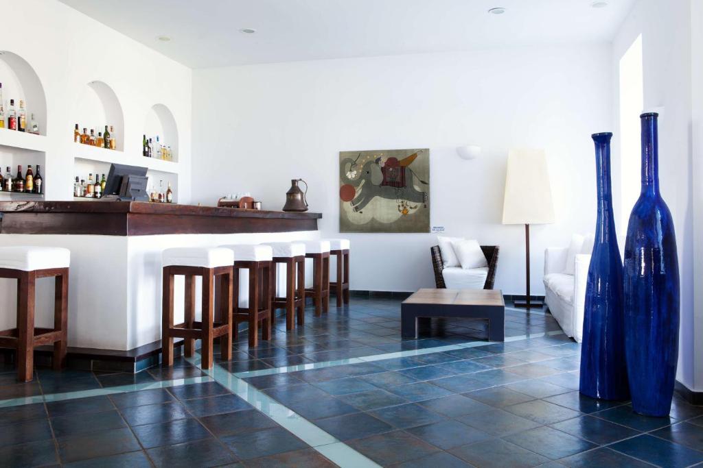 Minos Beach art Hotel