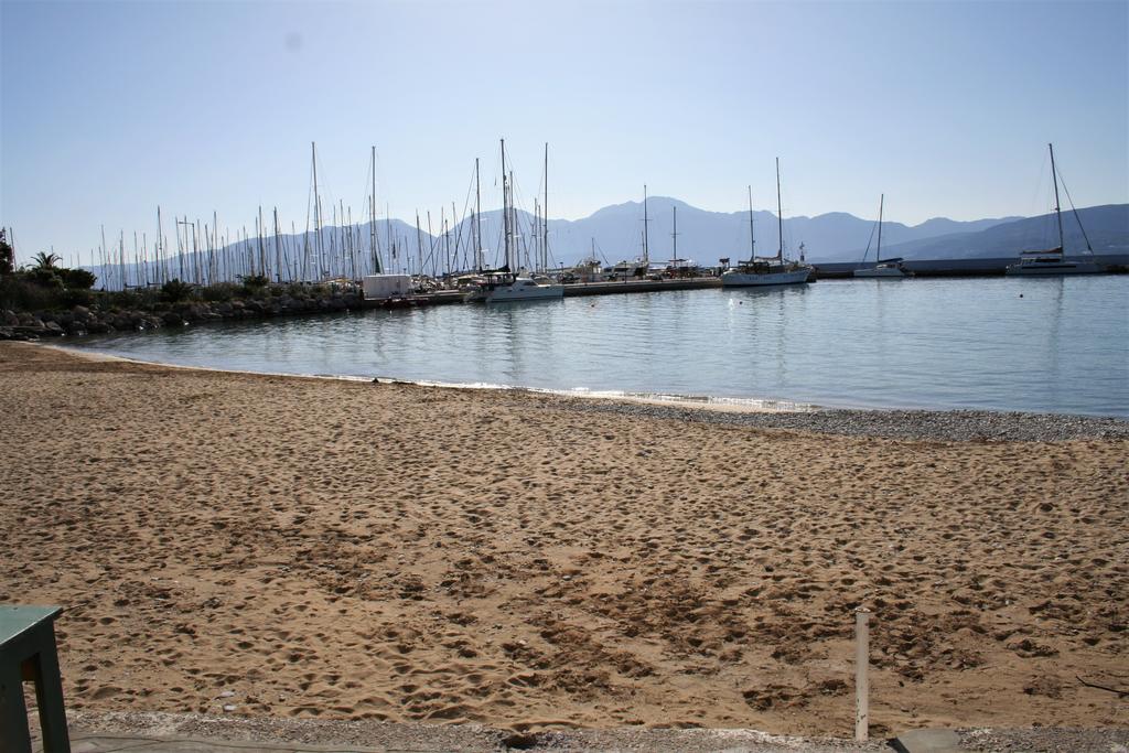 Naiades Marina Hotel