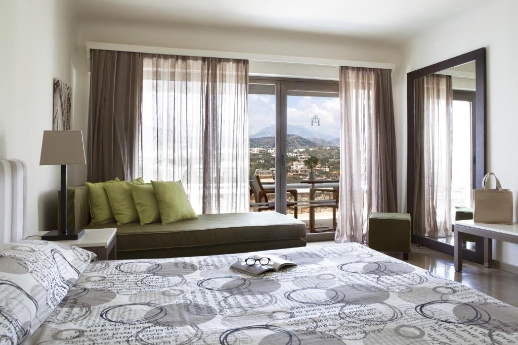 Minos Palace Hotel & Suites