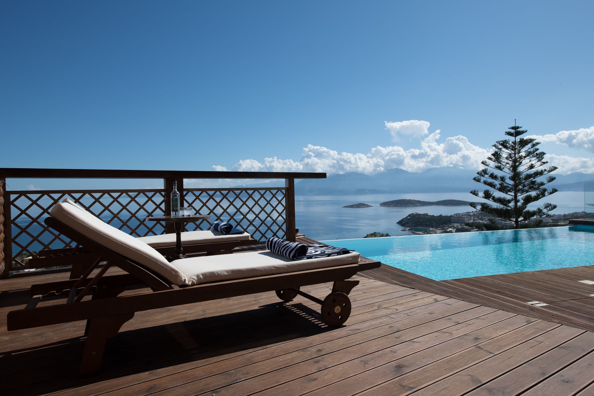 Villa Mirabello Suites