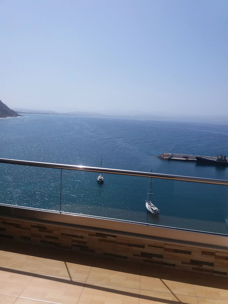 Minos Boutique Hotel