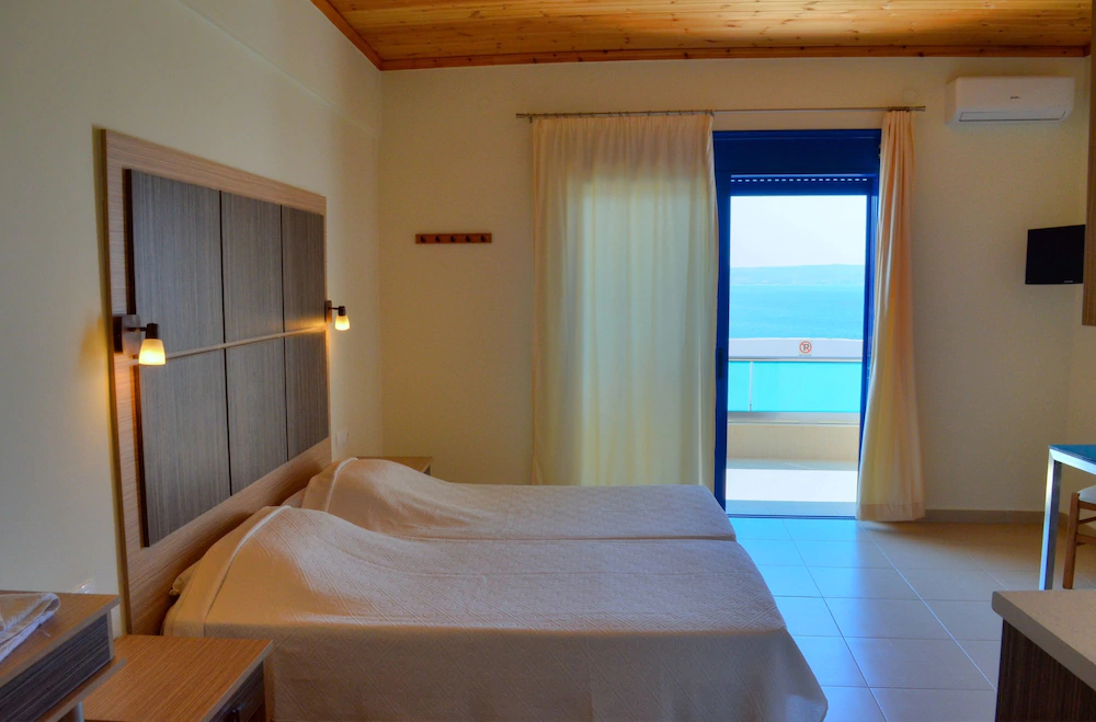 Minos Boutique Hotel