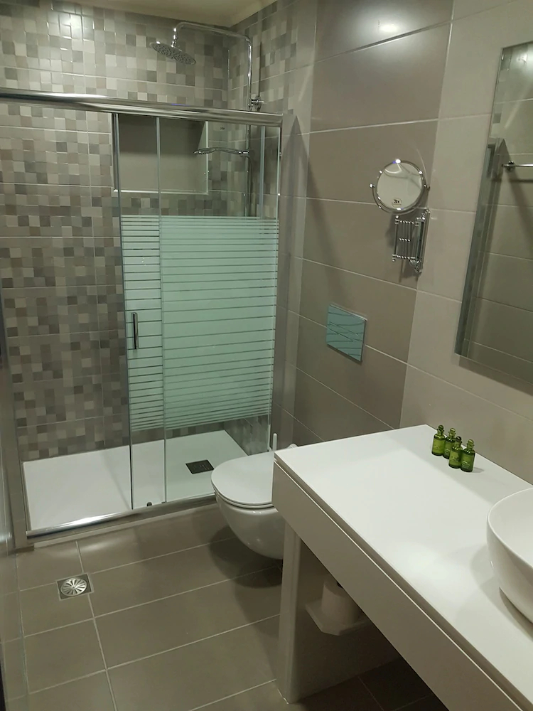 Minos Boutique Hotel