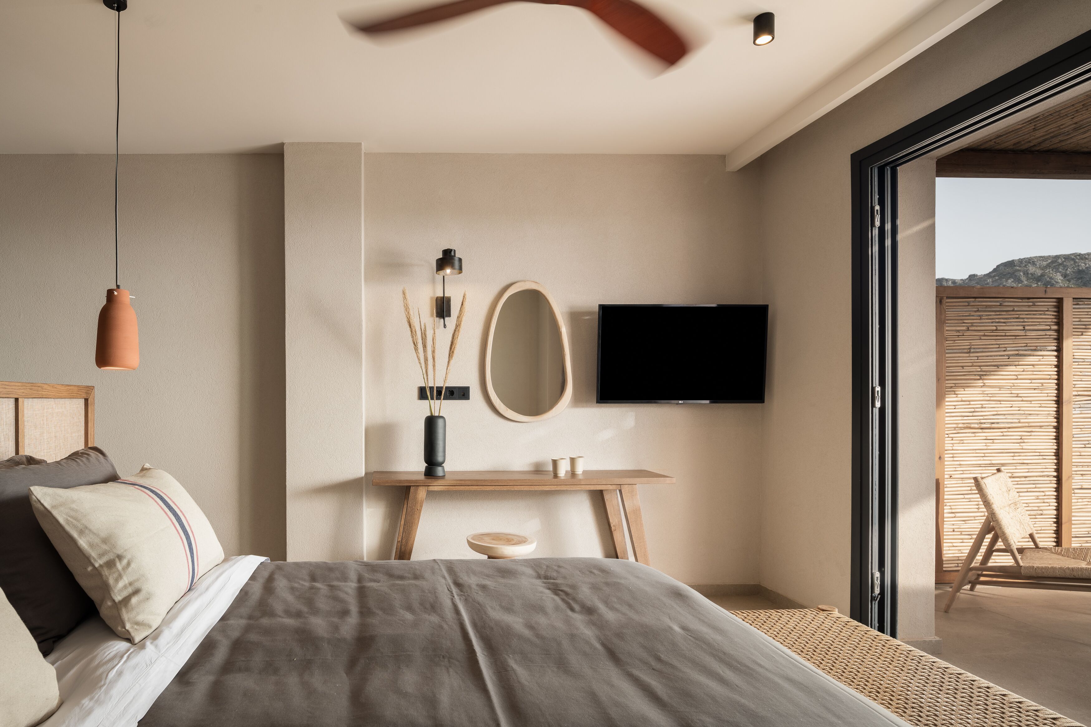 Kymani Boutique Hotel & Suites
