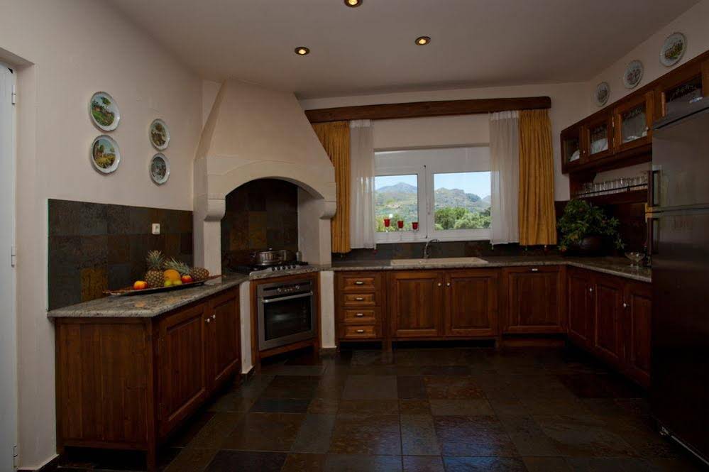 Villa Aurora