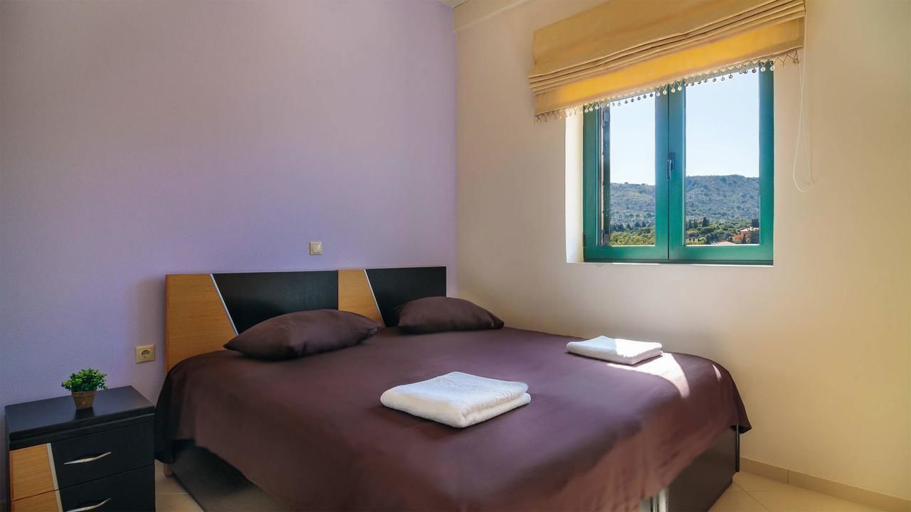 Cronos Luxury Stone Villa