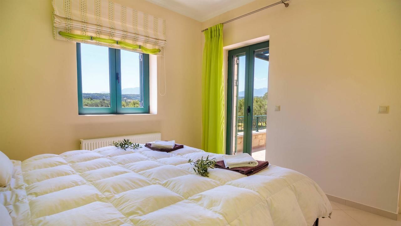 Cronos Luxury Stone Villa