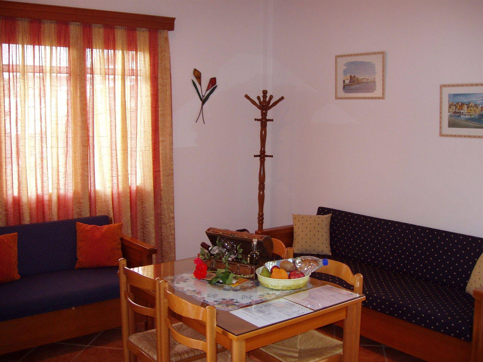 Elena Apartments Almirida
