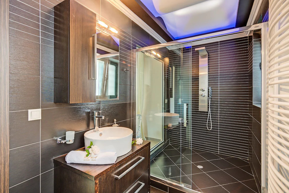 Luxury Villa in Kera