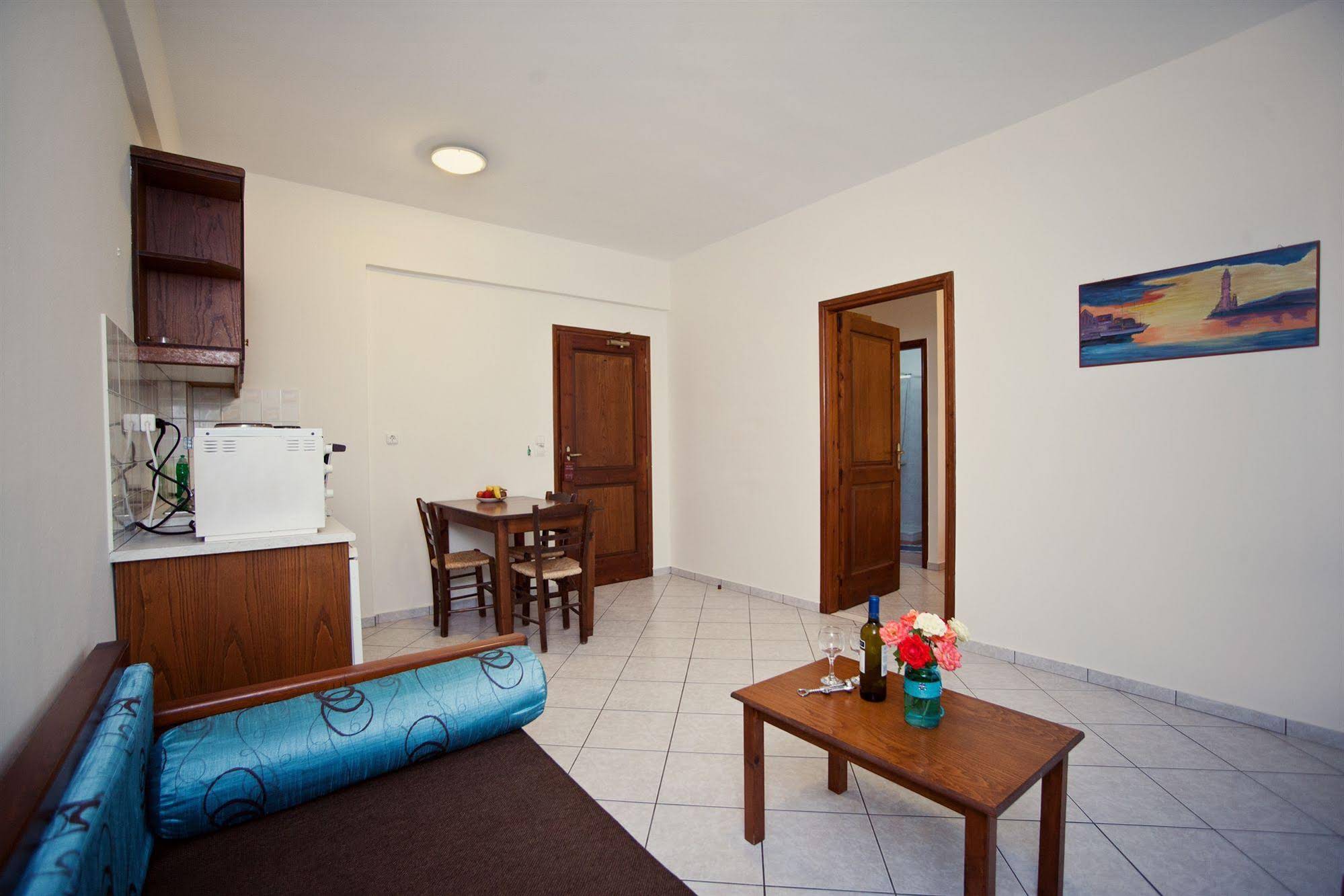 Niriides Hotel