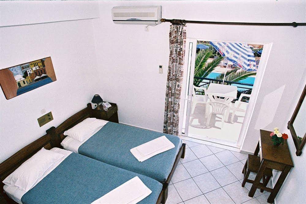 Niriides Hotel