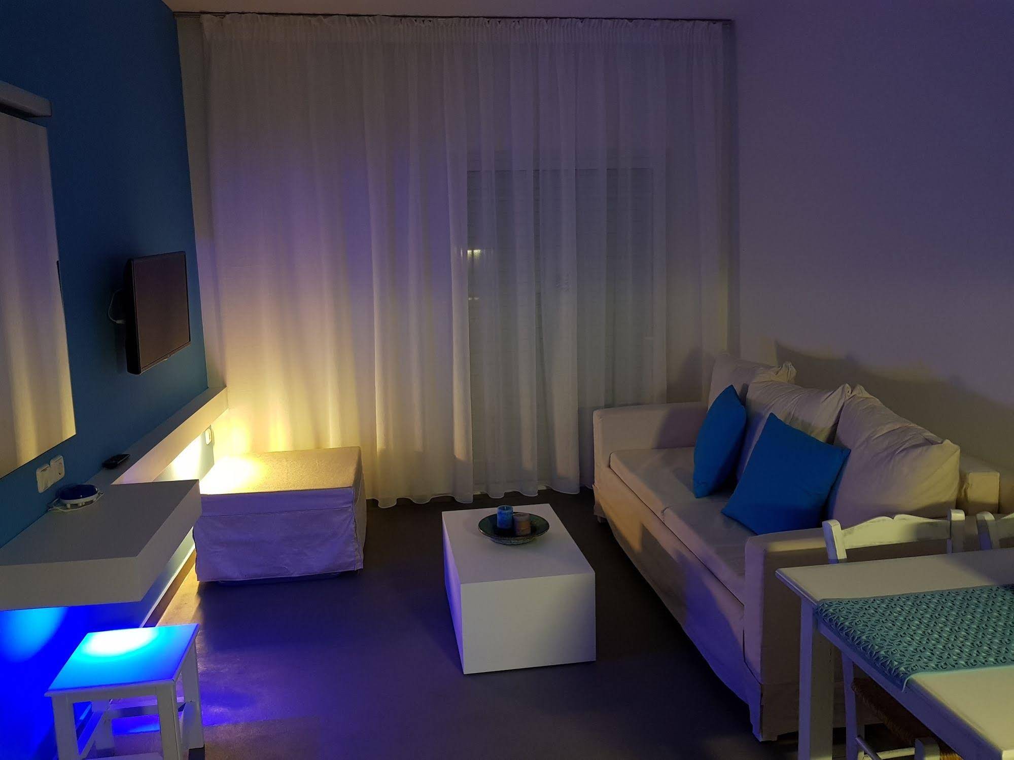 Niriides Hotel