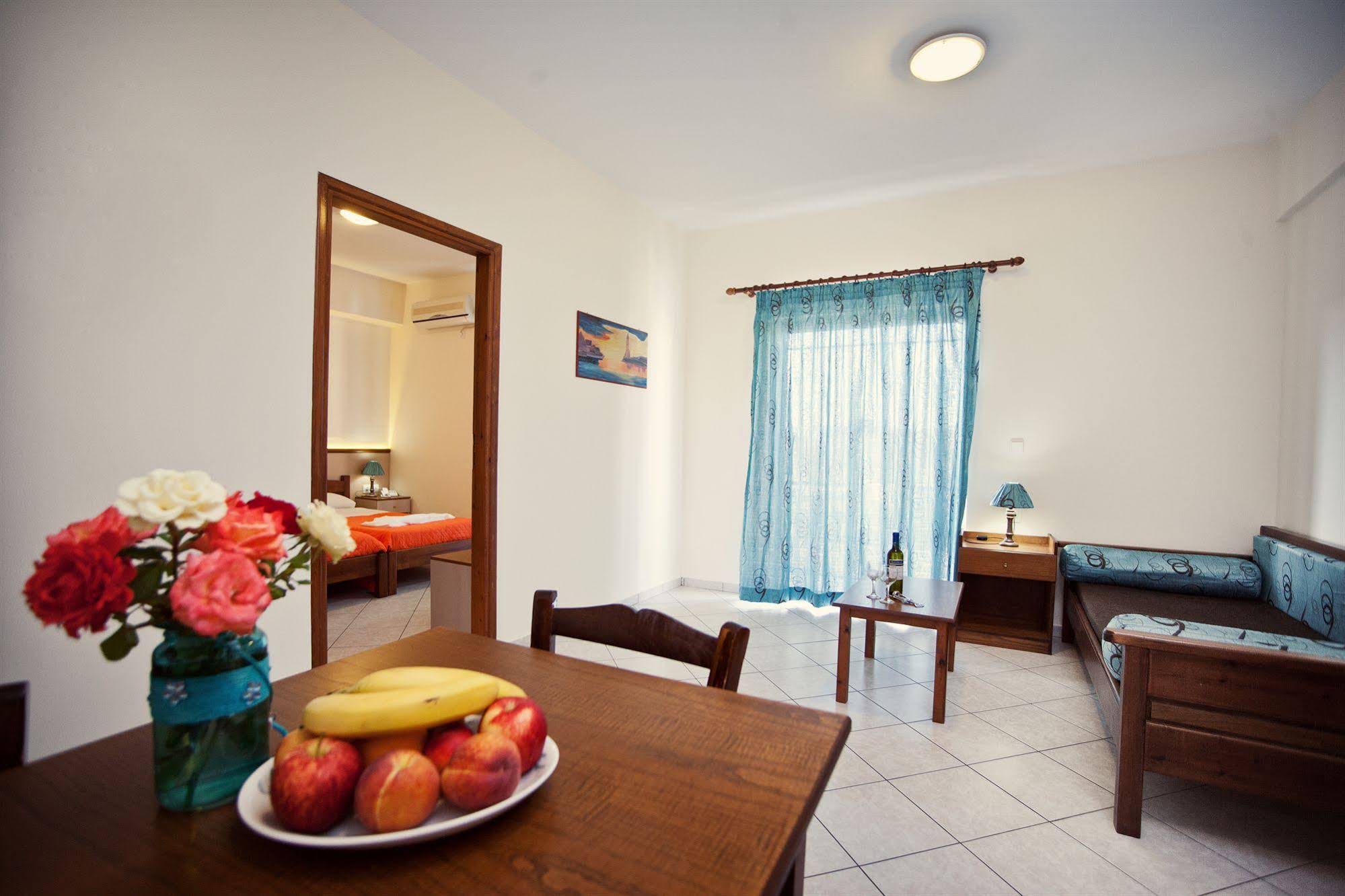 Niriides Hotel