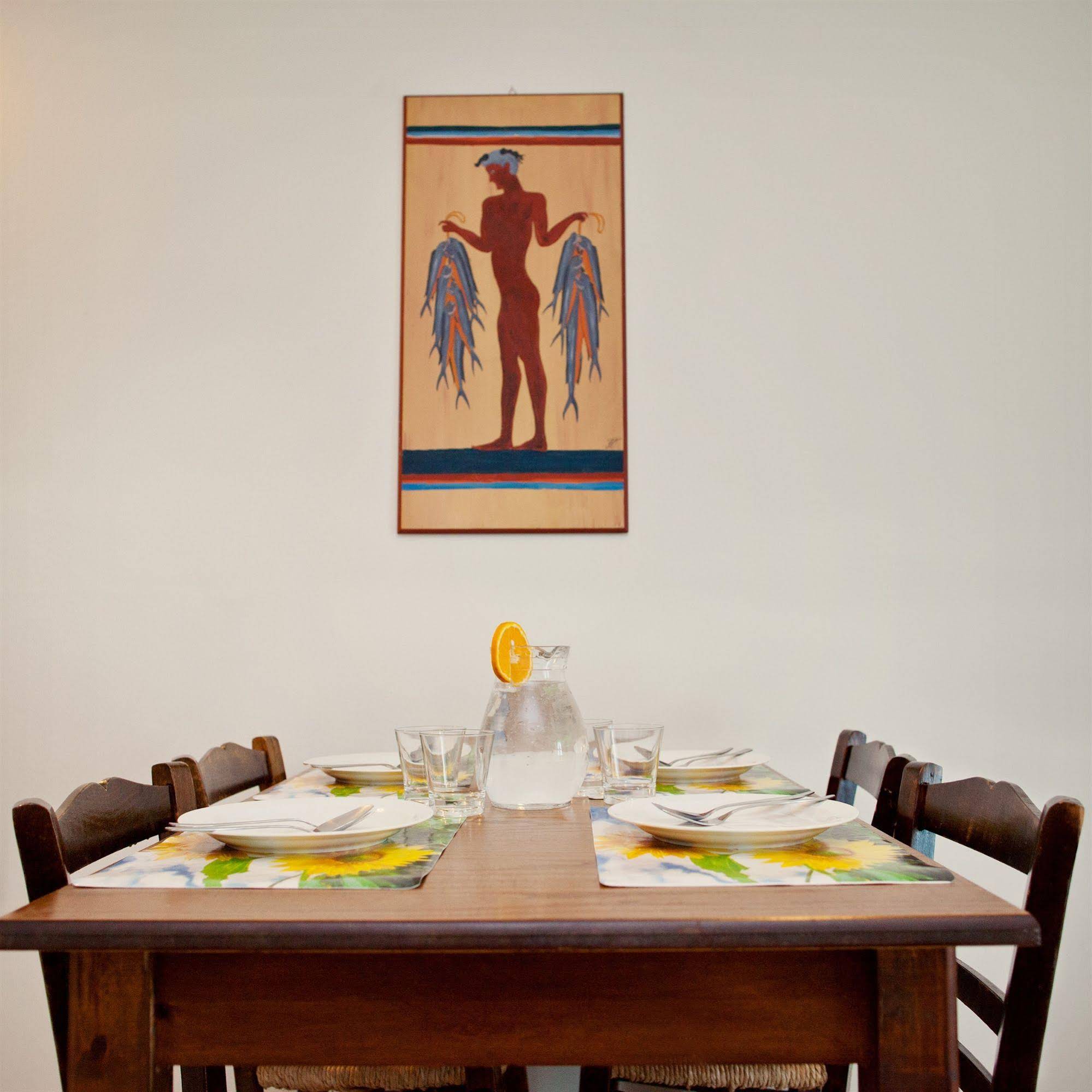 Niriides Hotel