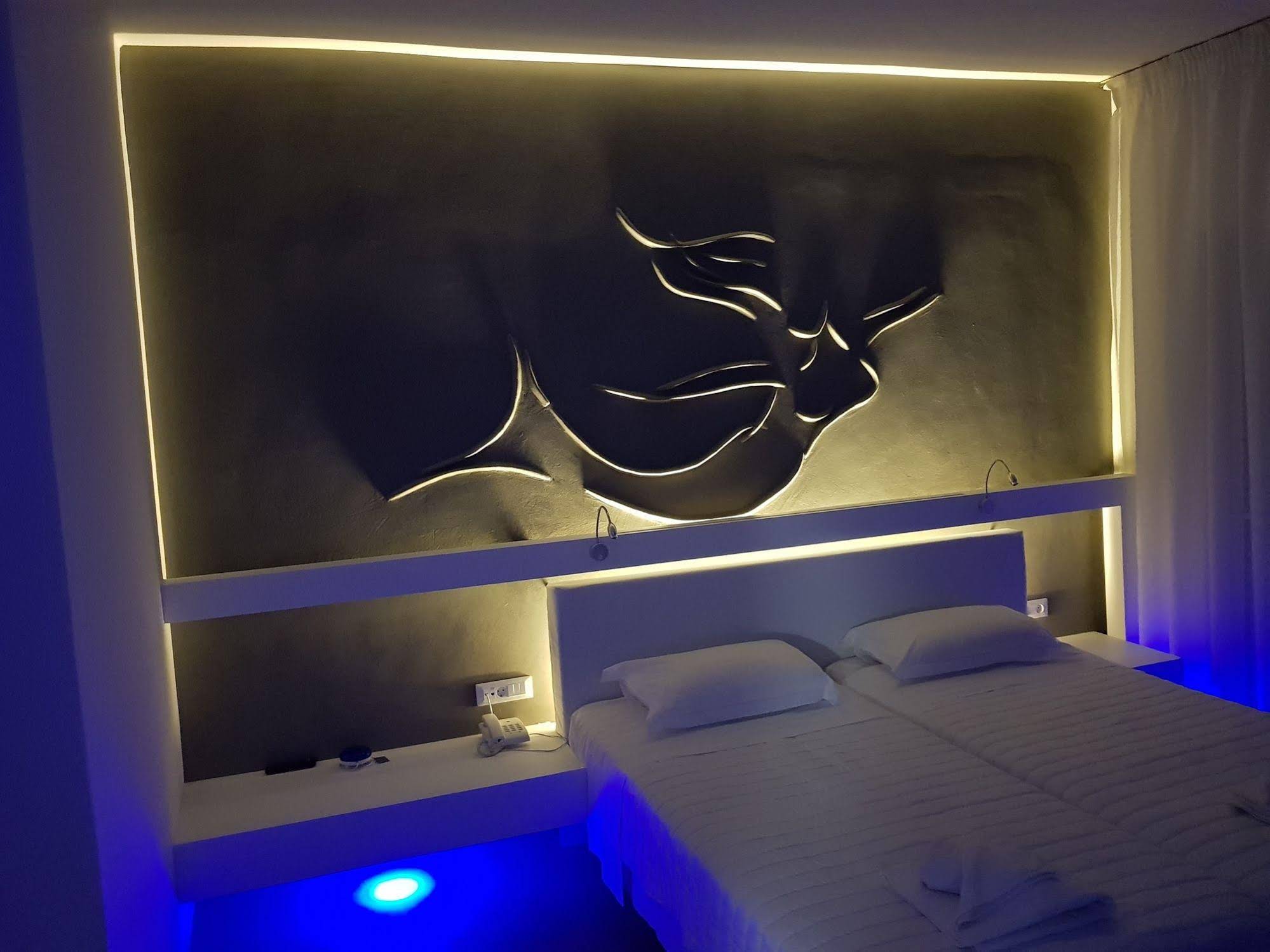 Niriides Hotel
