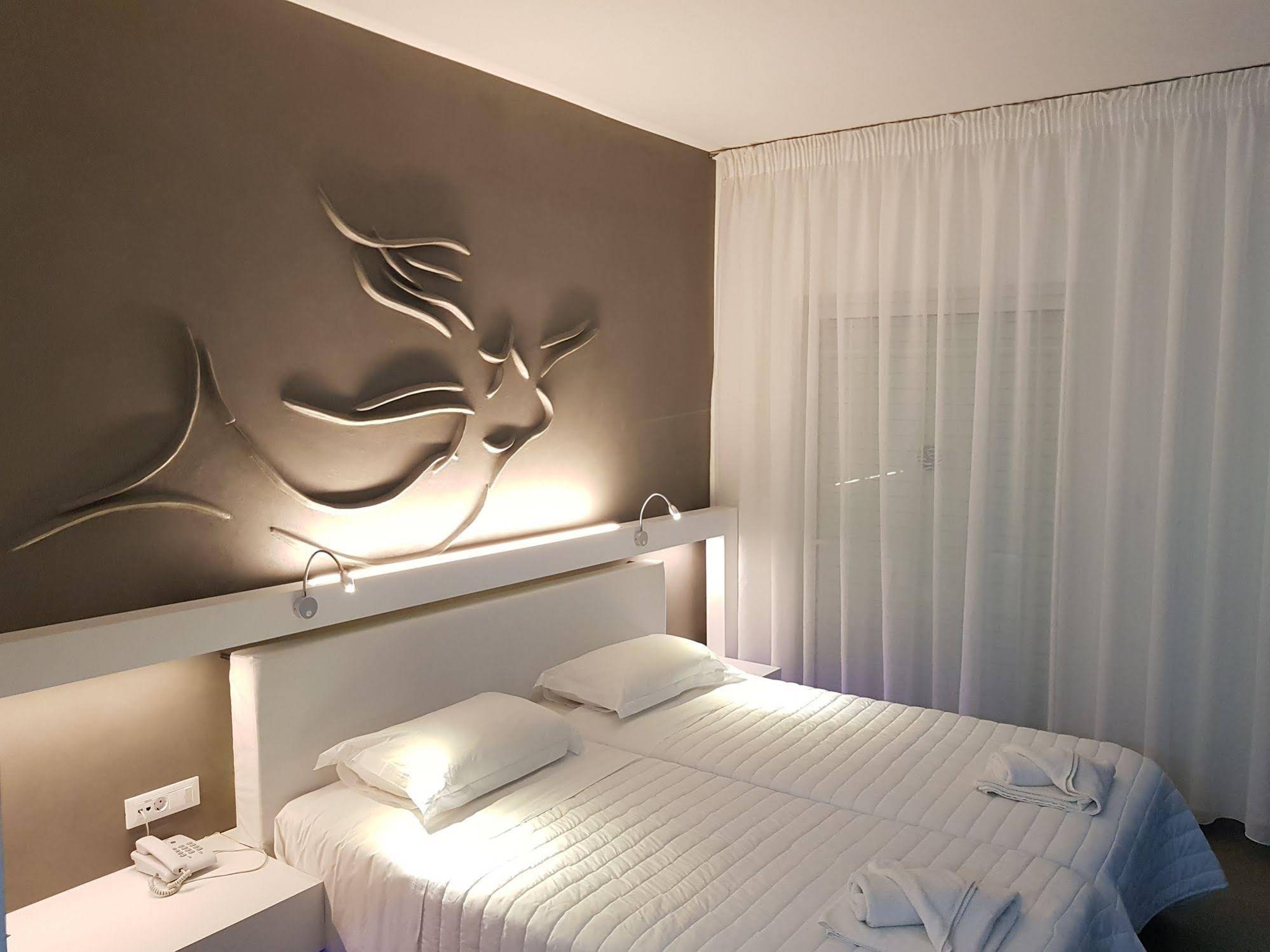 Niriides Hotel