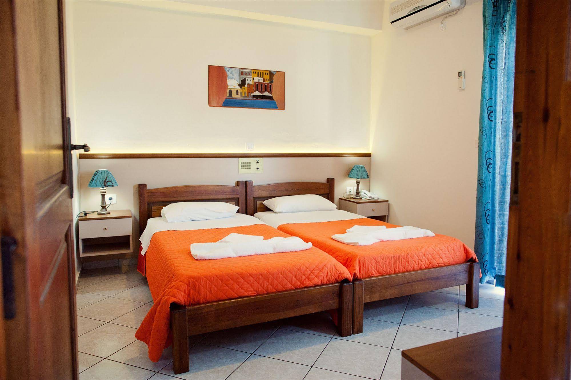 Niriides Hotel