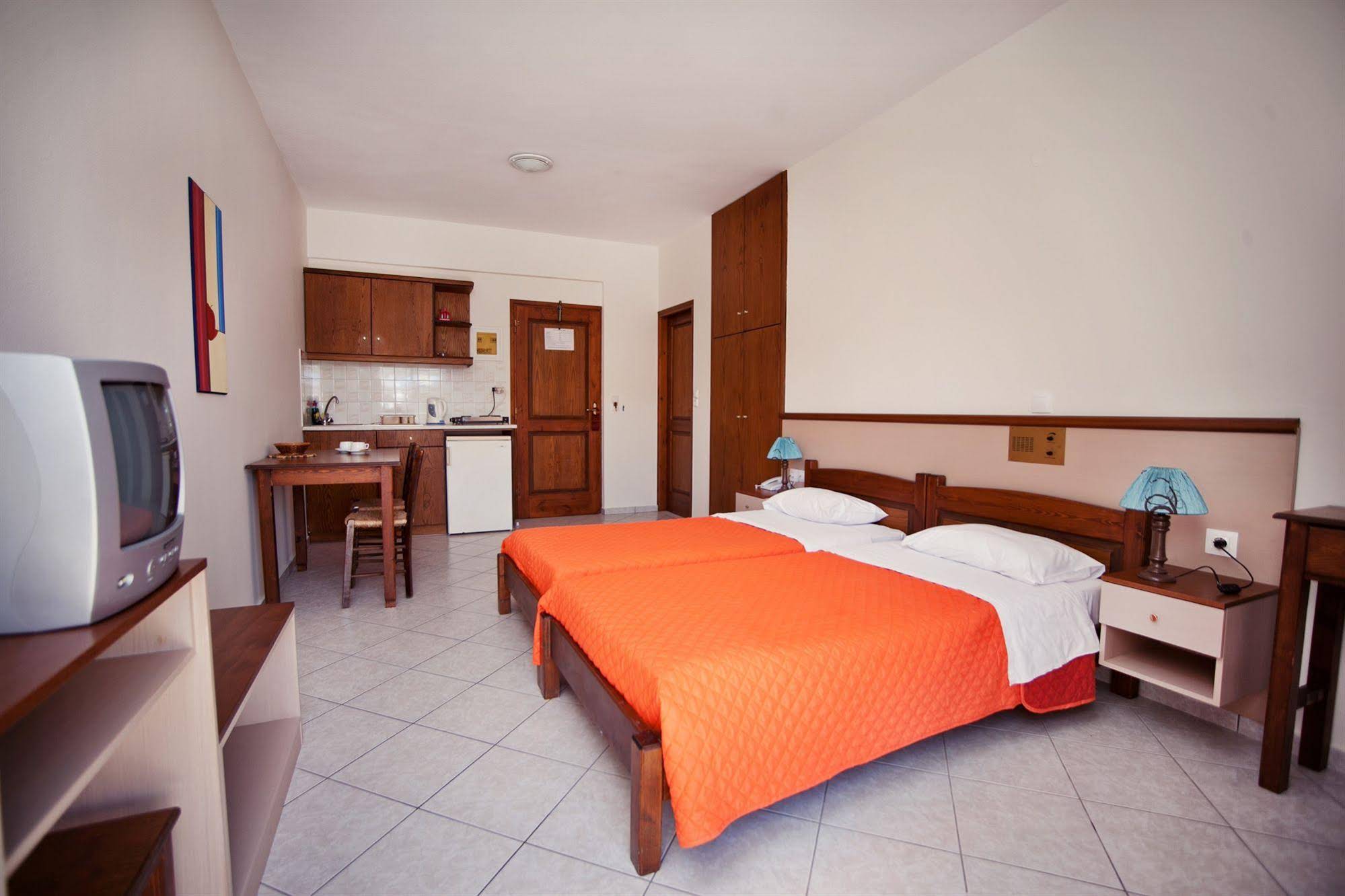 Niriides Hotel