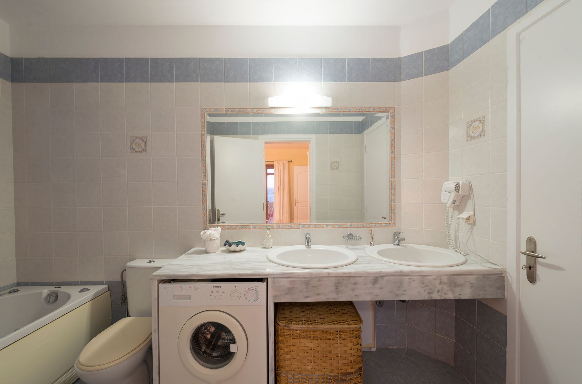 Villa Ariadne