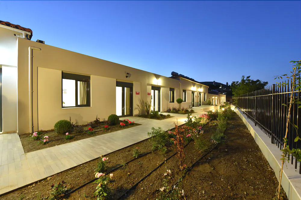 Alexander Amea Hotel