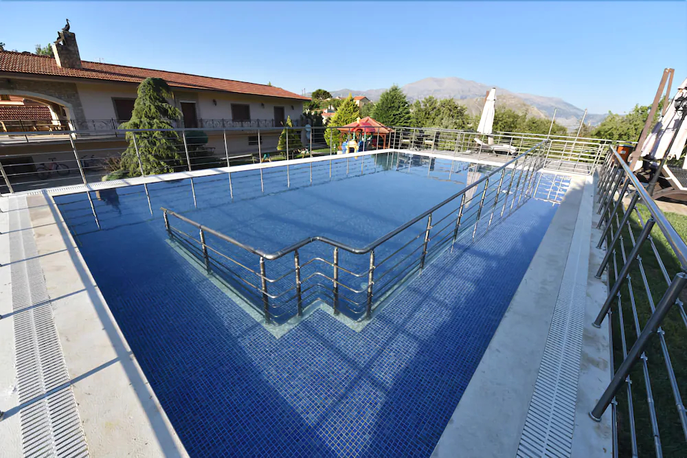 Alexander Amea Hotel