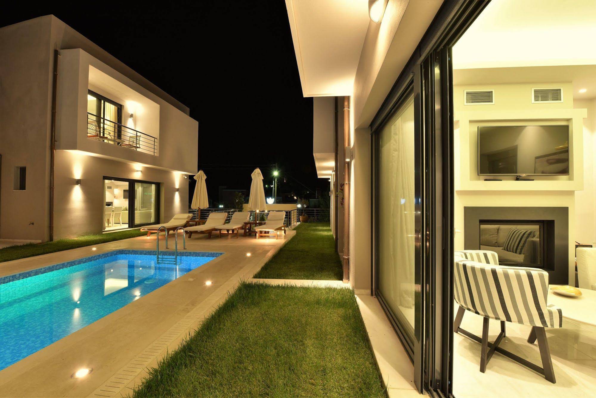 Alexander Suites