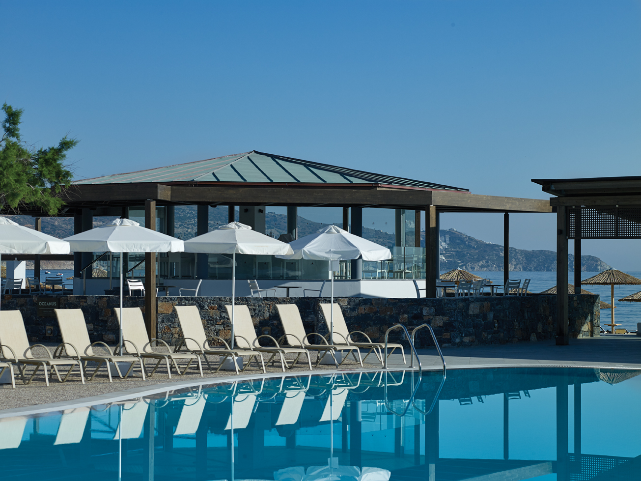 Atlantica Akti Zeus Hotel