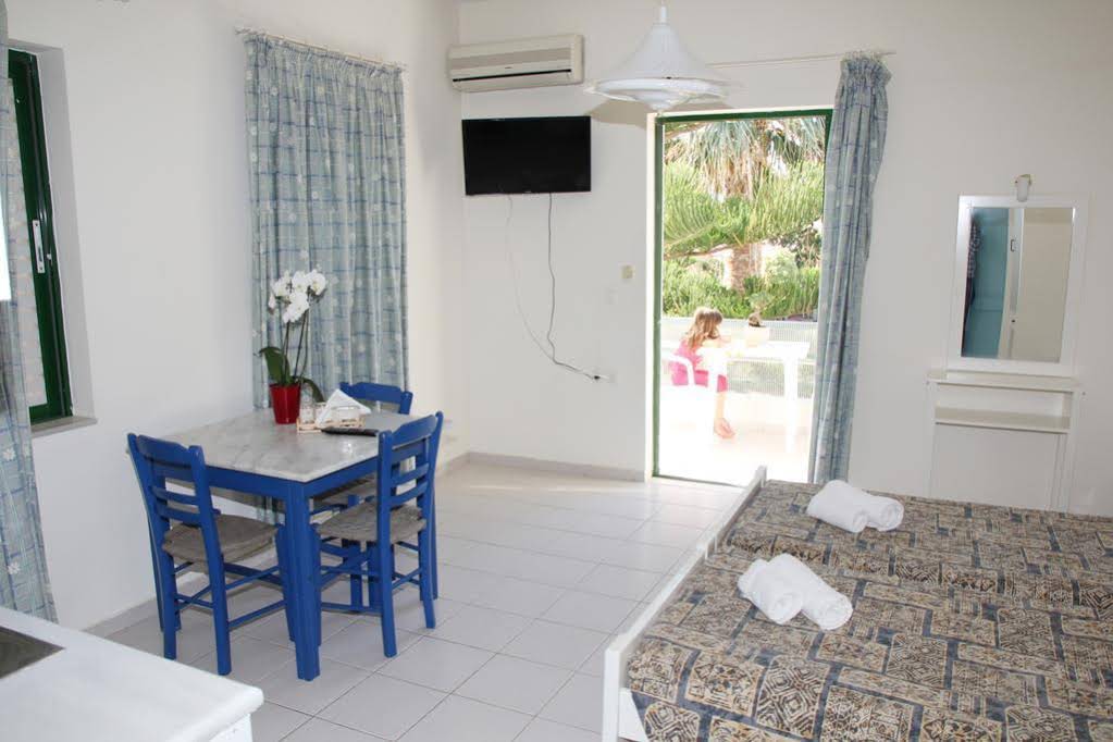 Coral Apartments