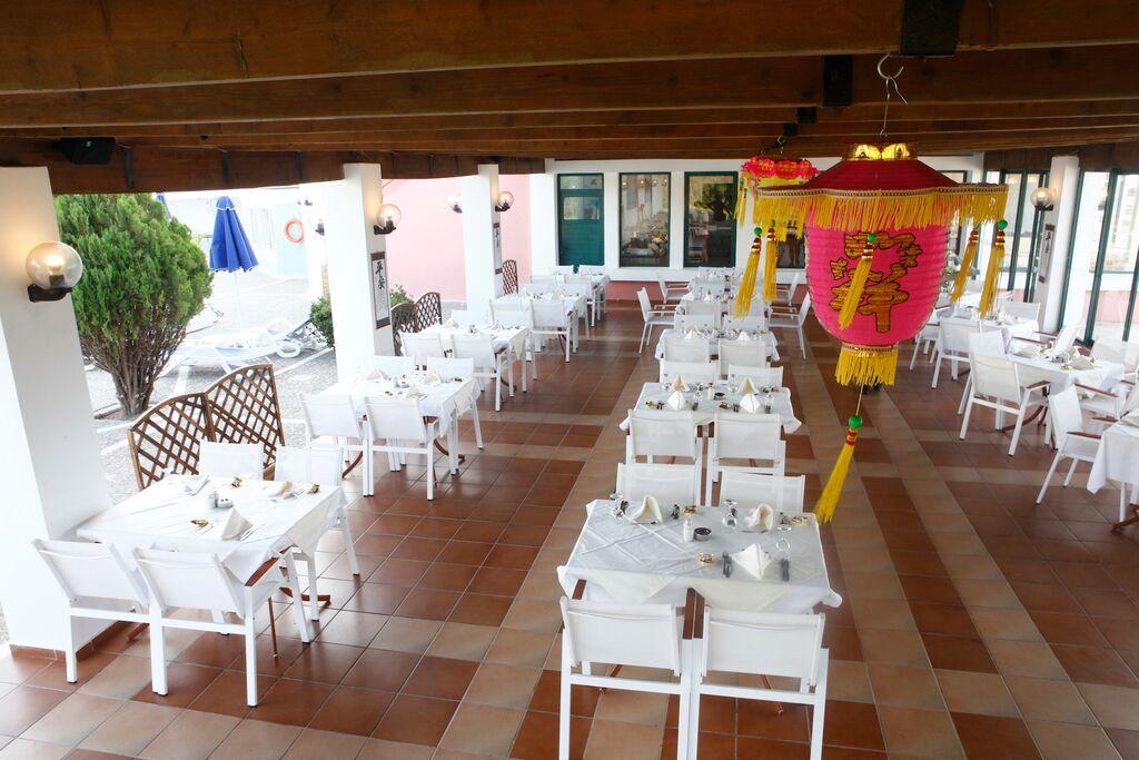 Dessole Dolphin Bay Resort
