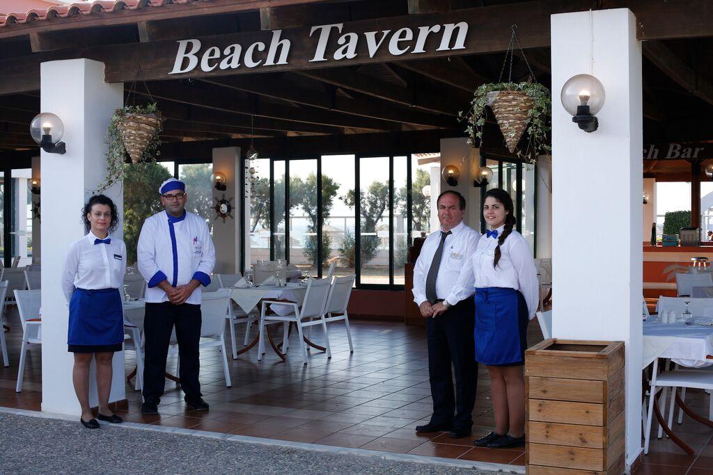 Dessole Dolphin Bay Resort
