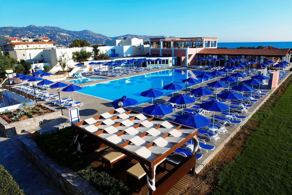Dessole Dolphin Bay Resort