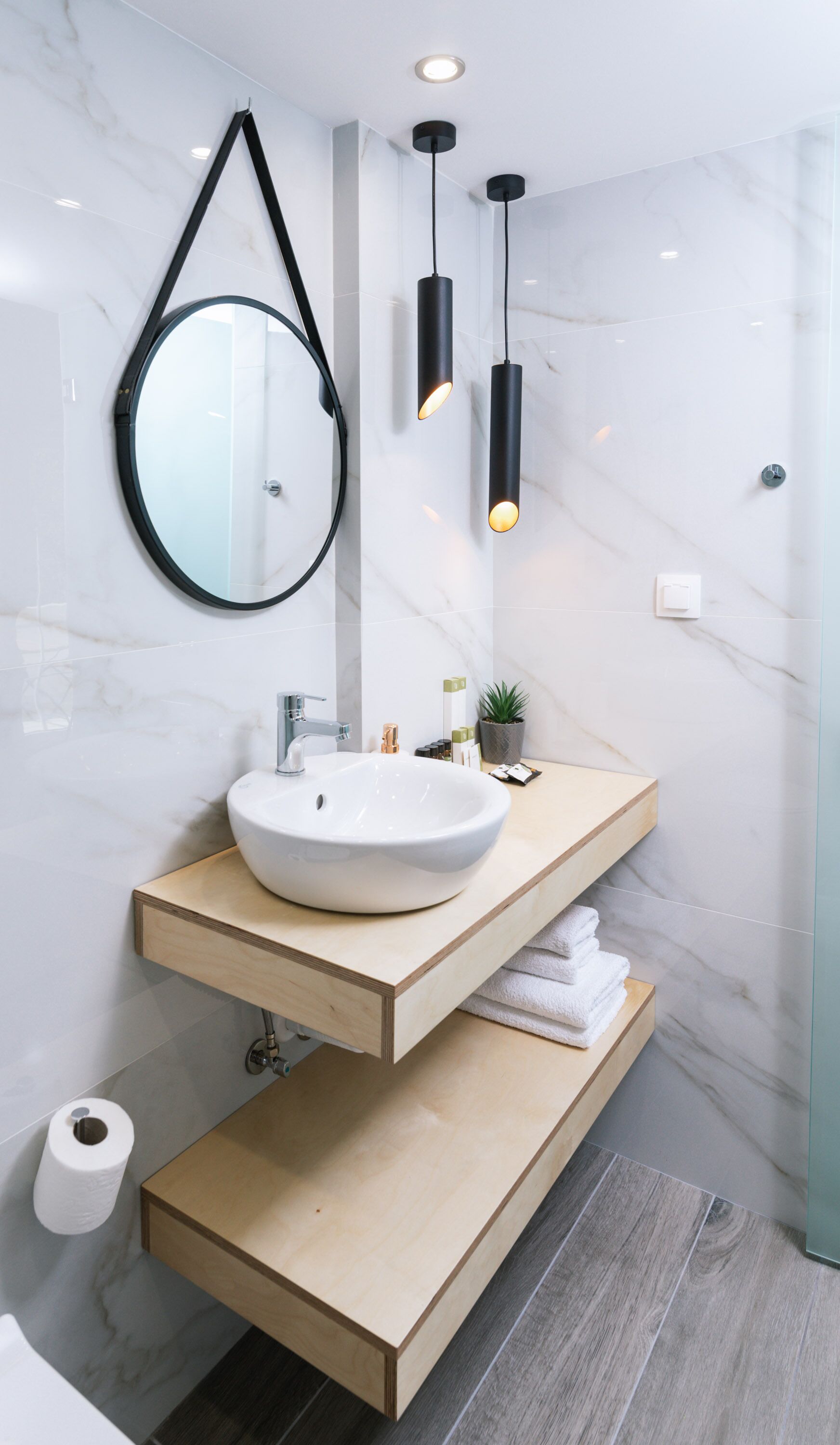 Ermis Luxury Suites & Apartments