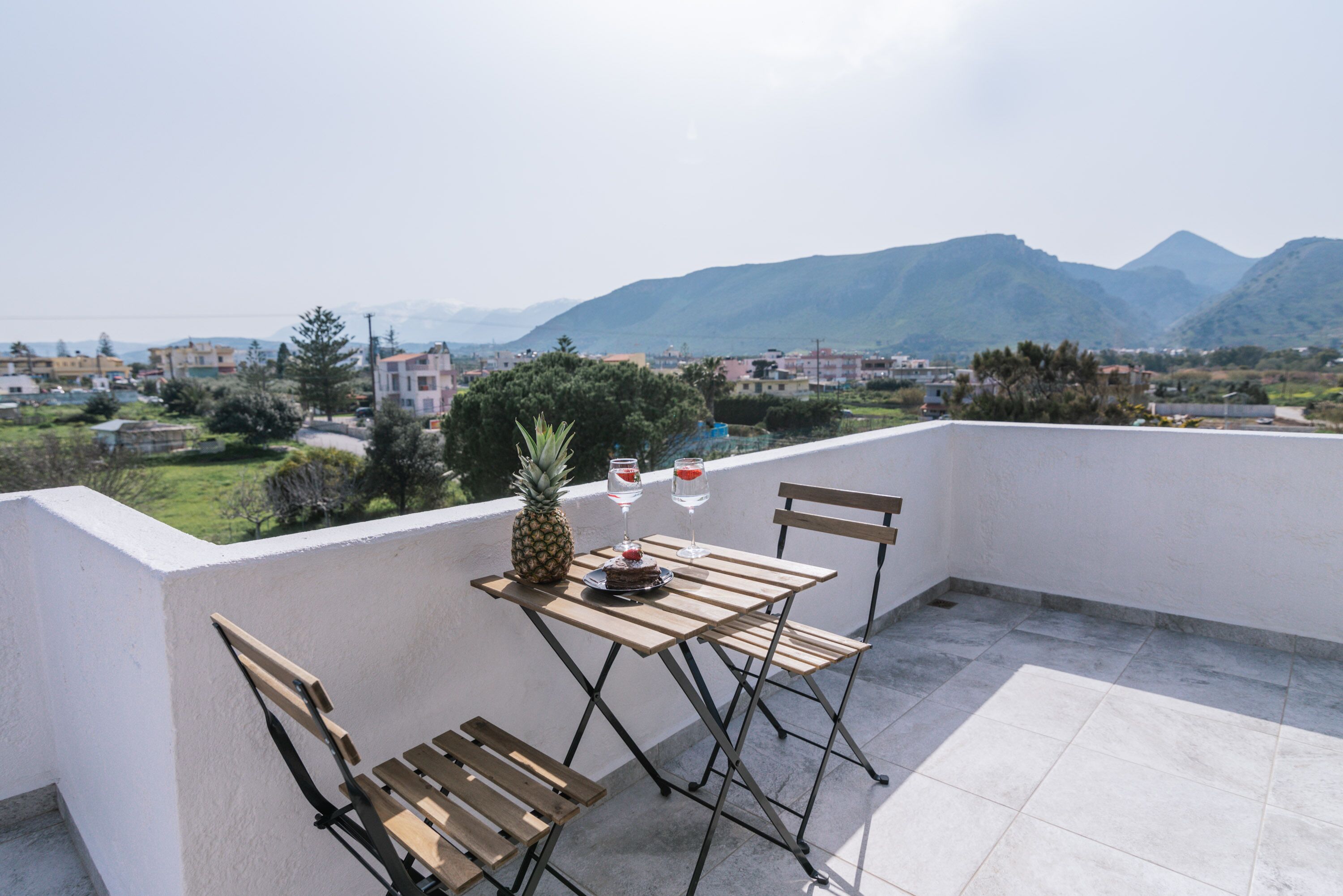 Ermis Luxury Suites & Apartments