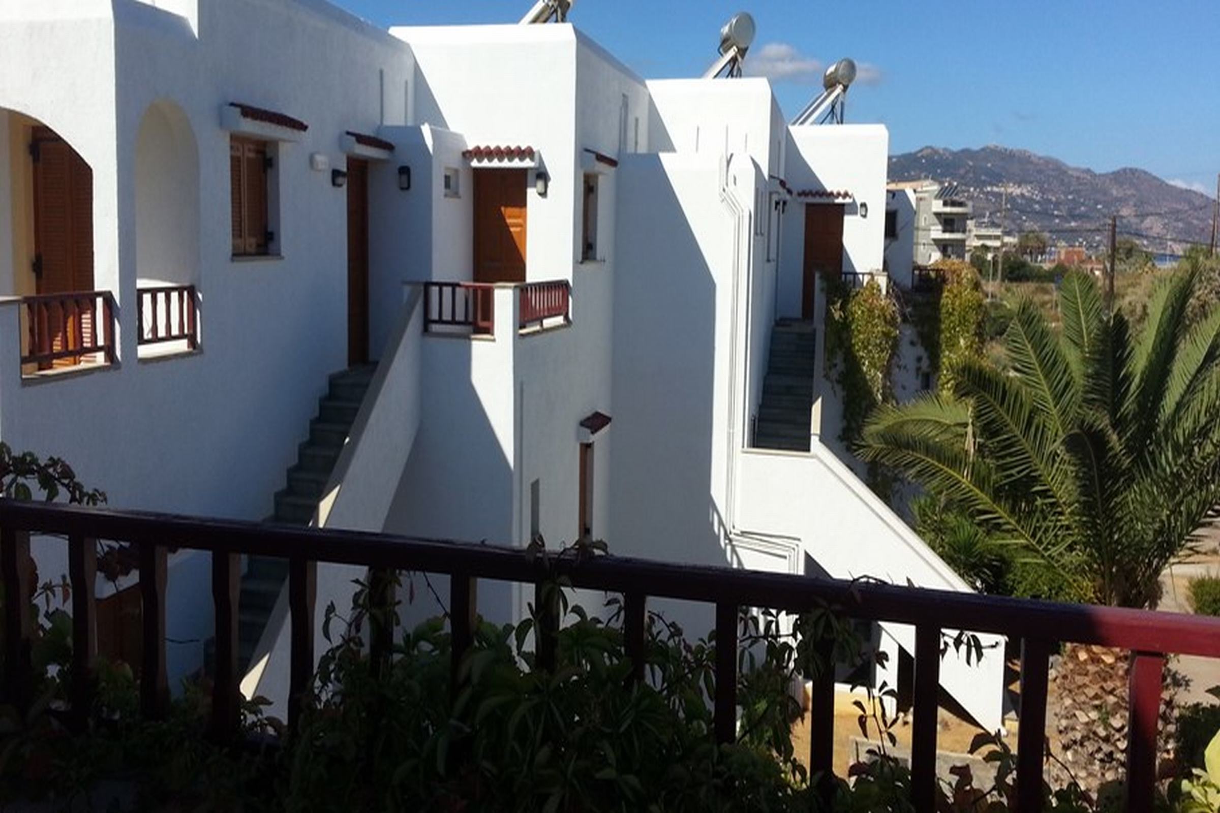 Malena Hotel & Suites