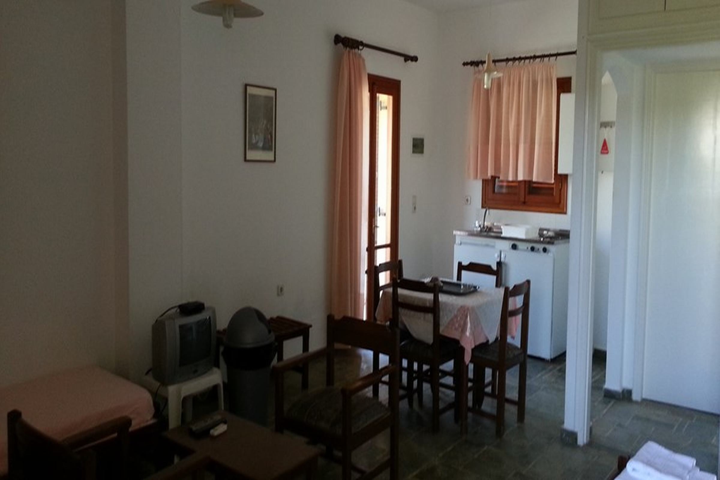 Malena Hotel & Suites