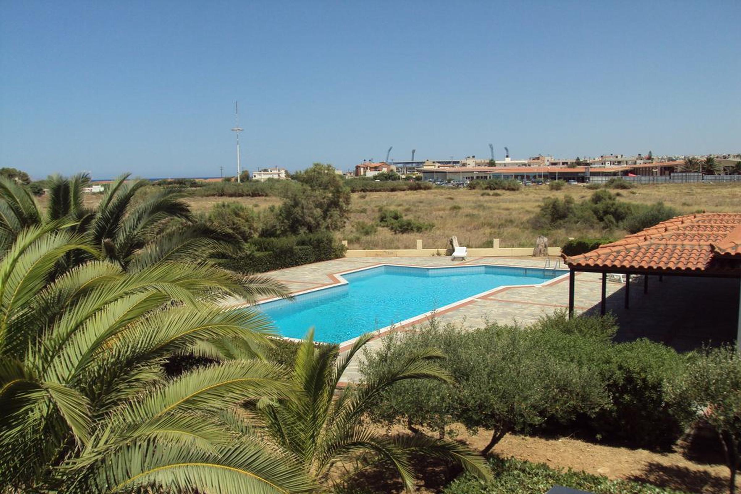 Malena Hotel & Suites