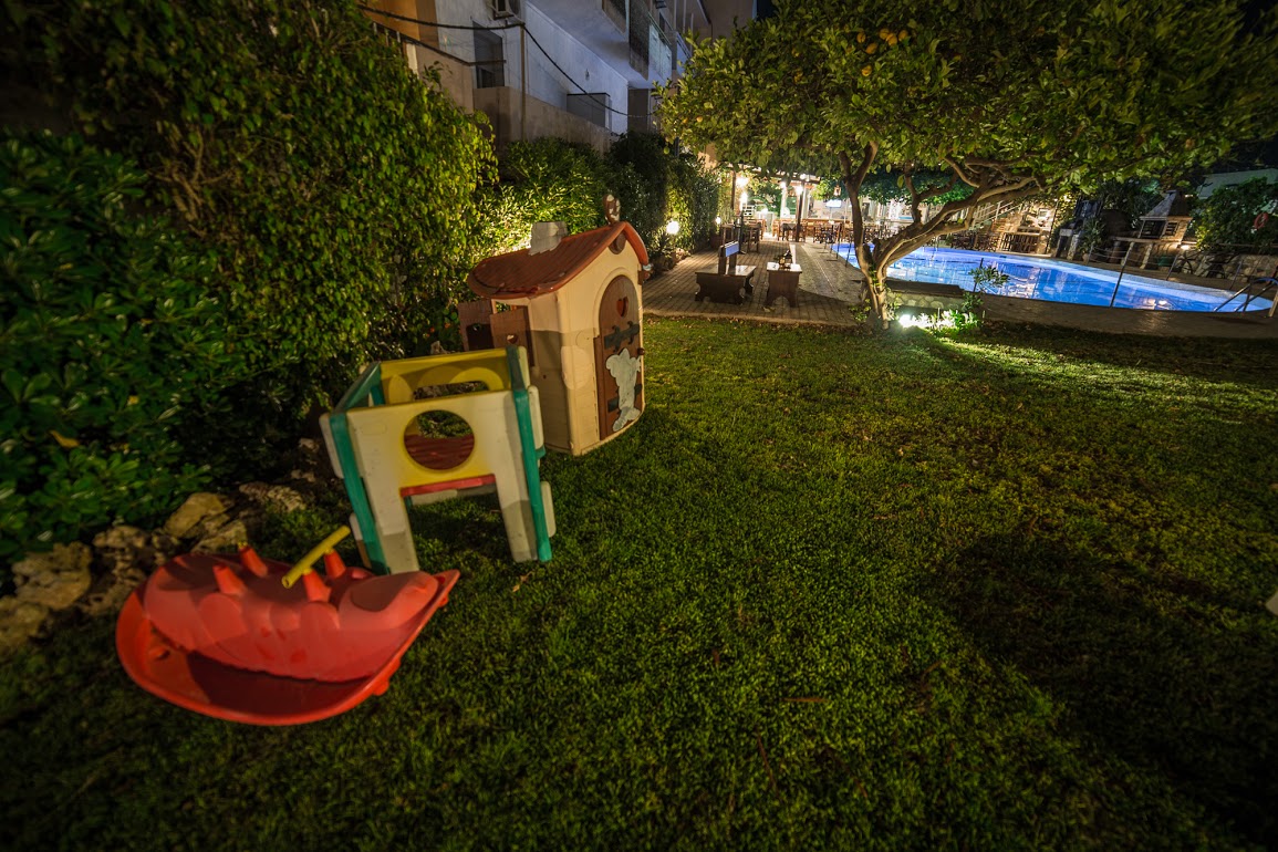 Roxani Hotel