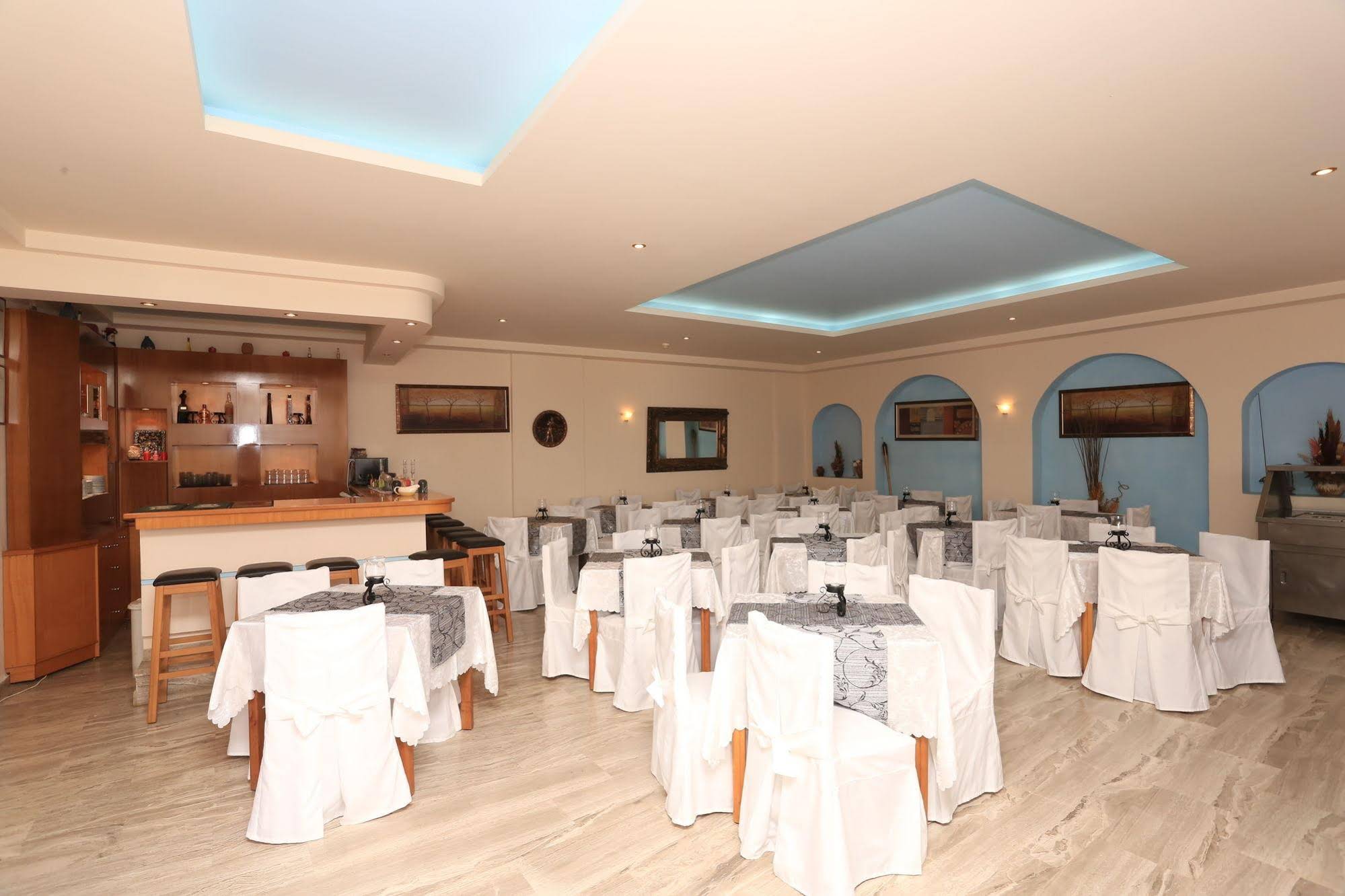 Anthoula Village Hotel
