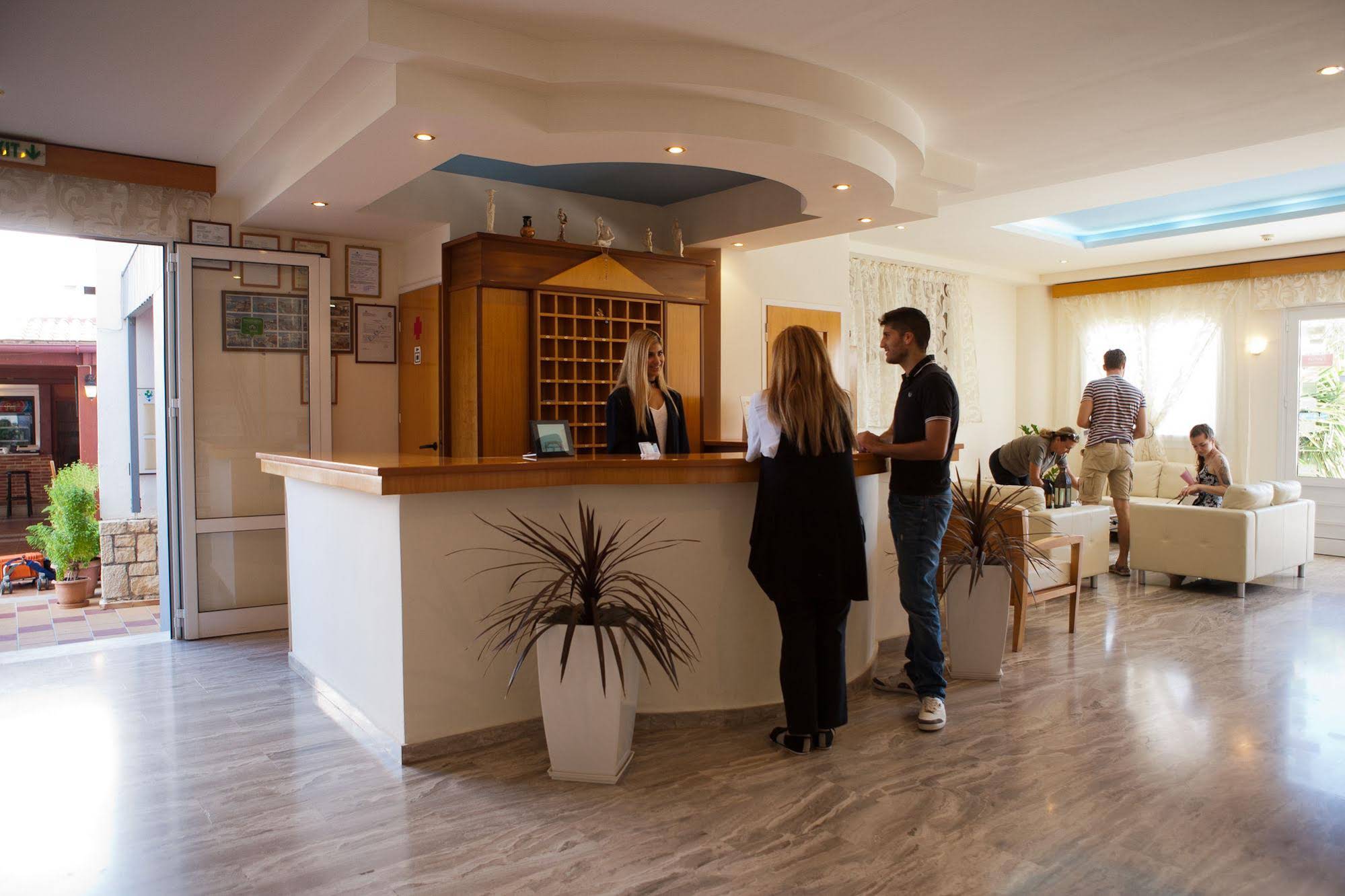 Anthoula Village Hotel