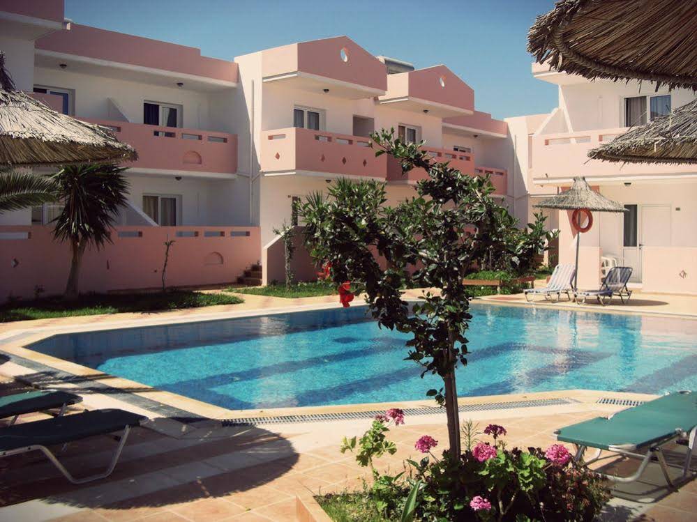 Anthoula Village Hotel