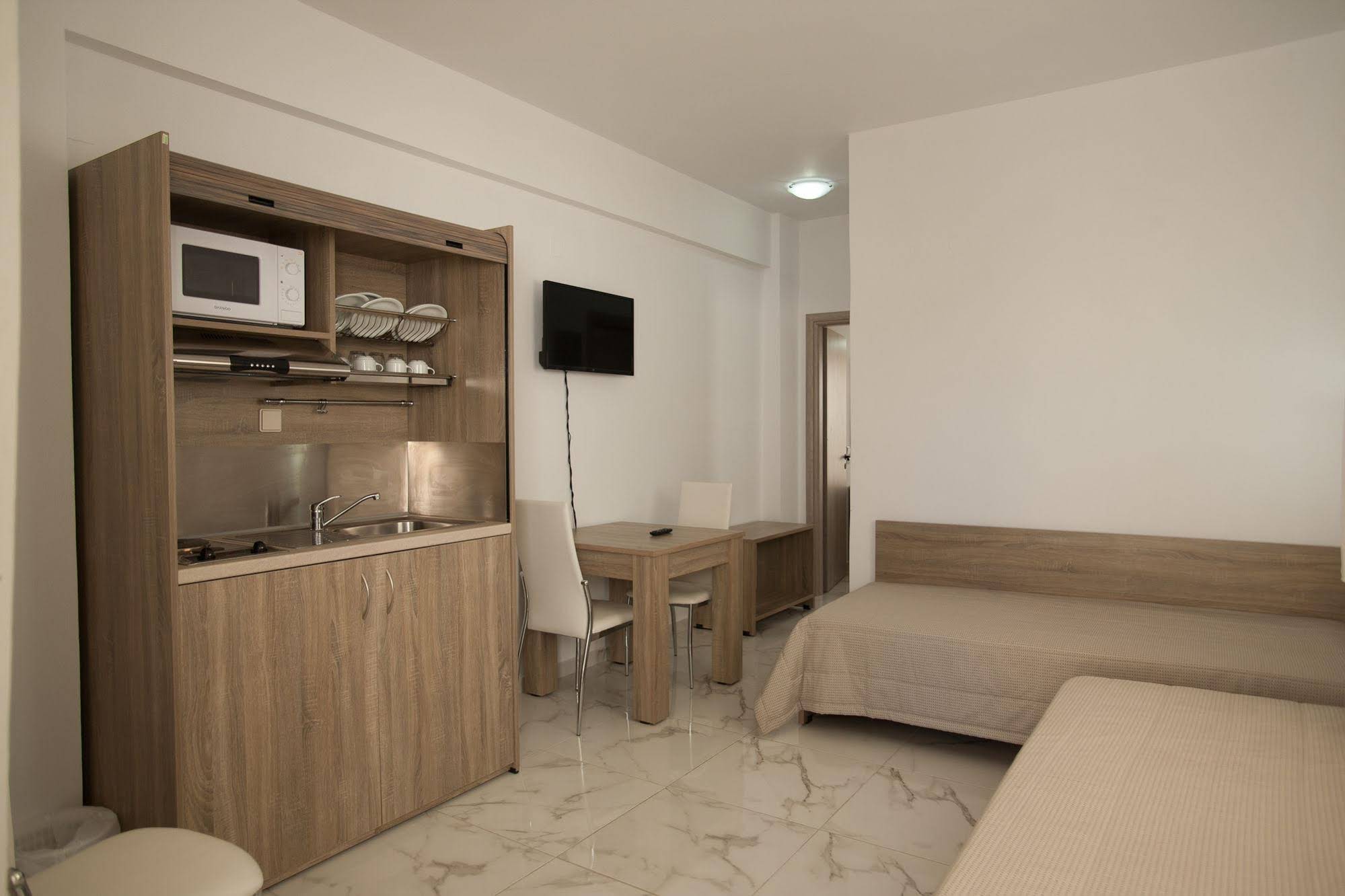 Anthoula Village Hotel