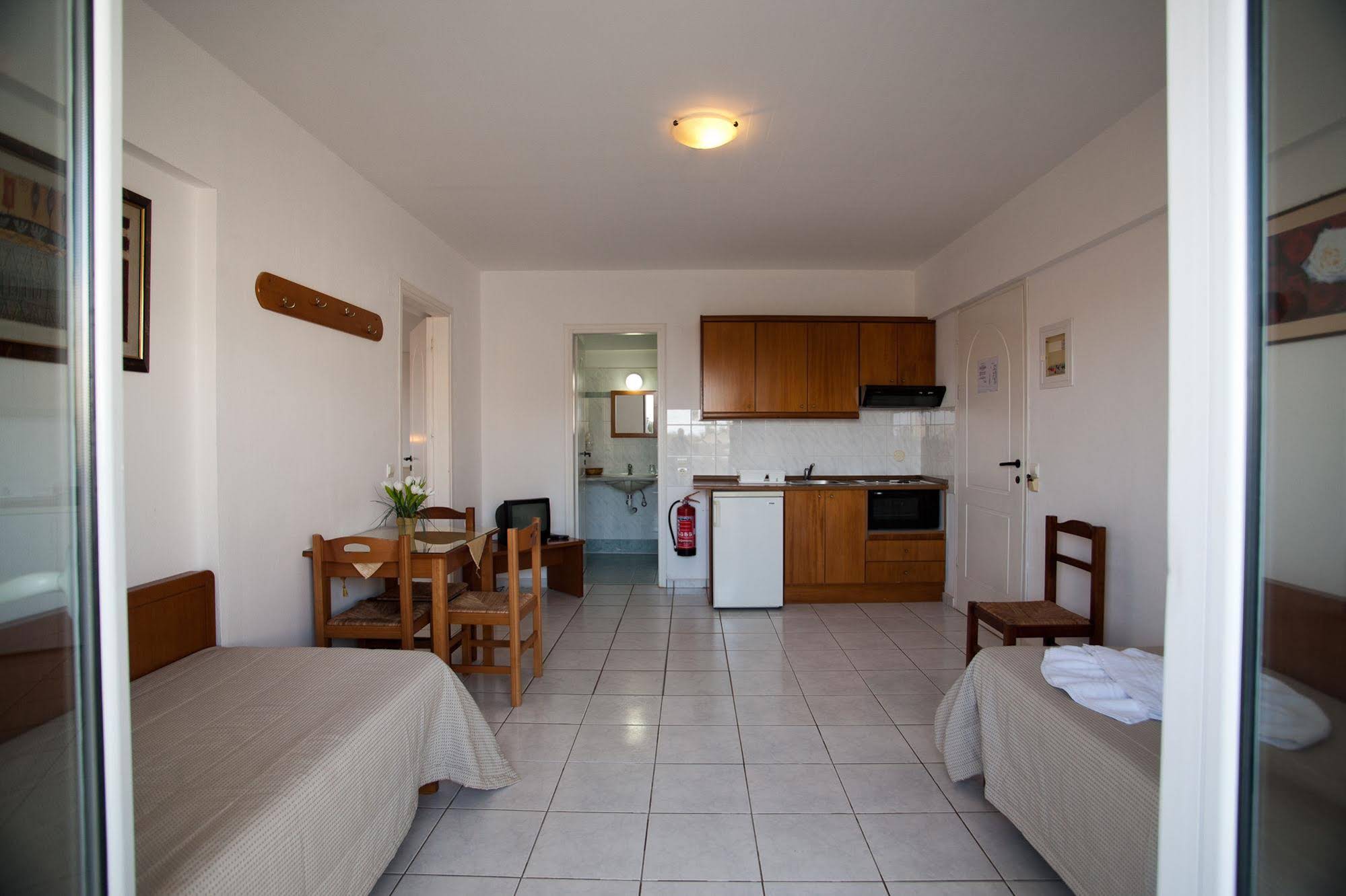 Anthoula Village Hotel