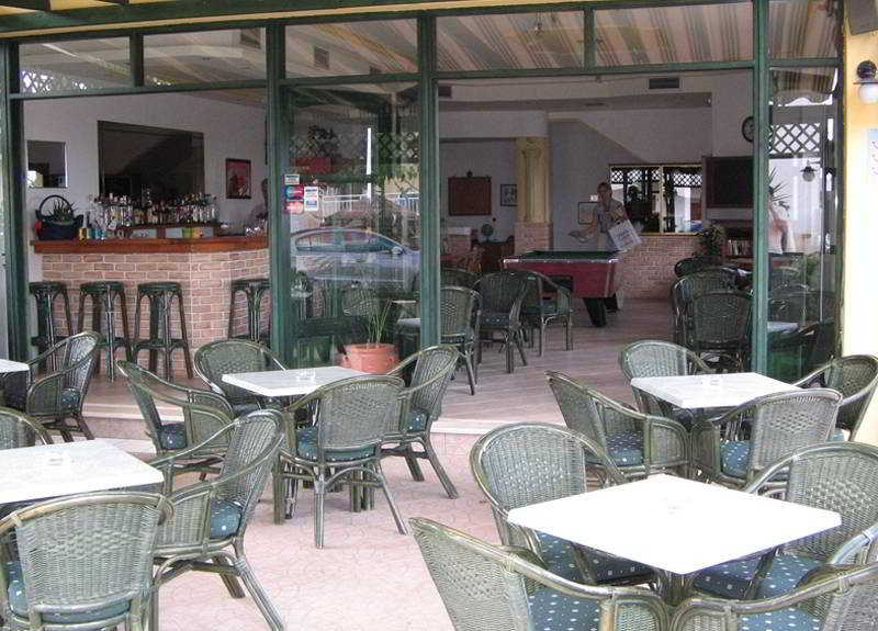 Aspri Petra