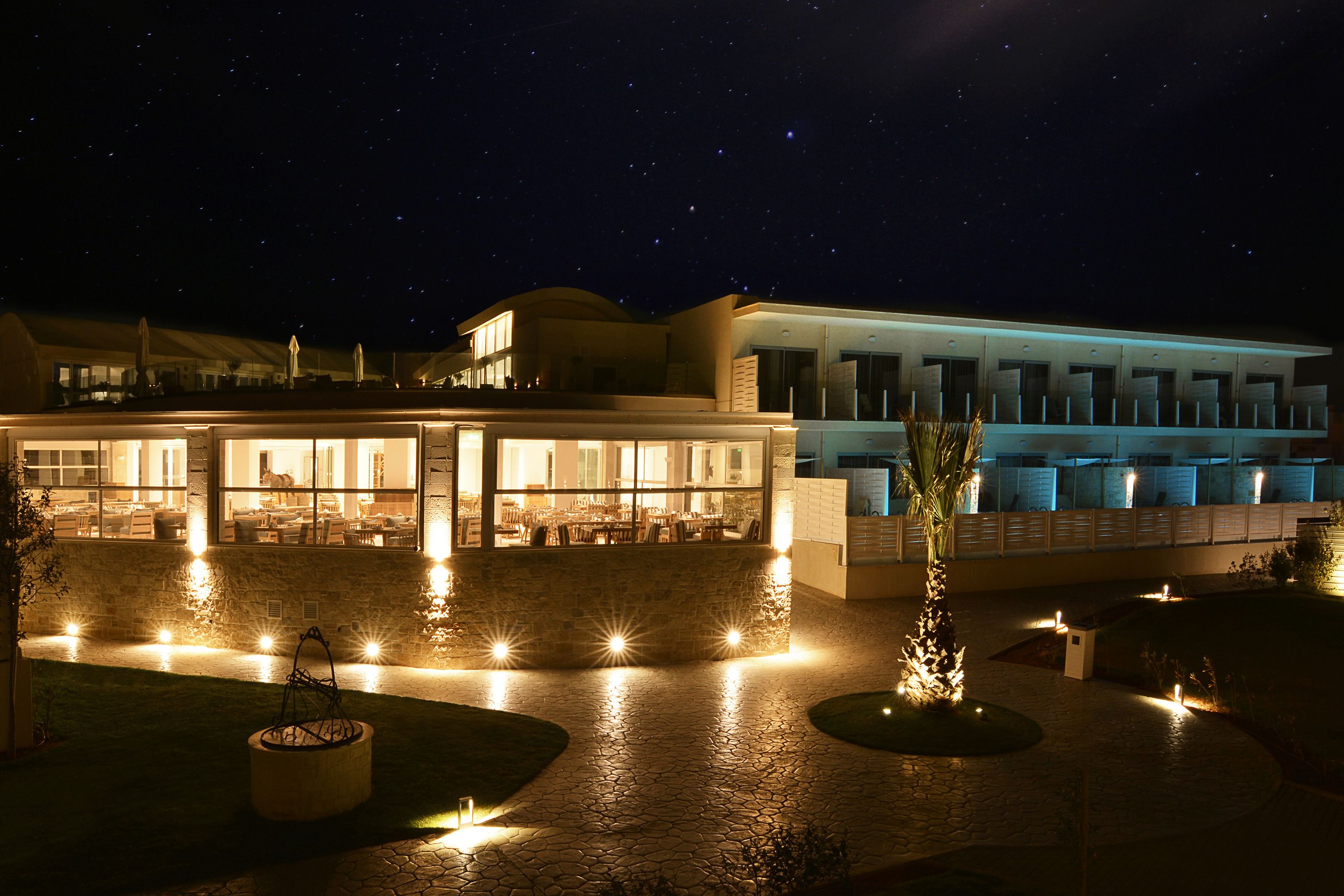 Insula Alba Sea Side Resort & Spa