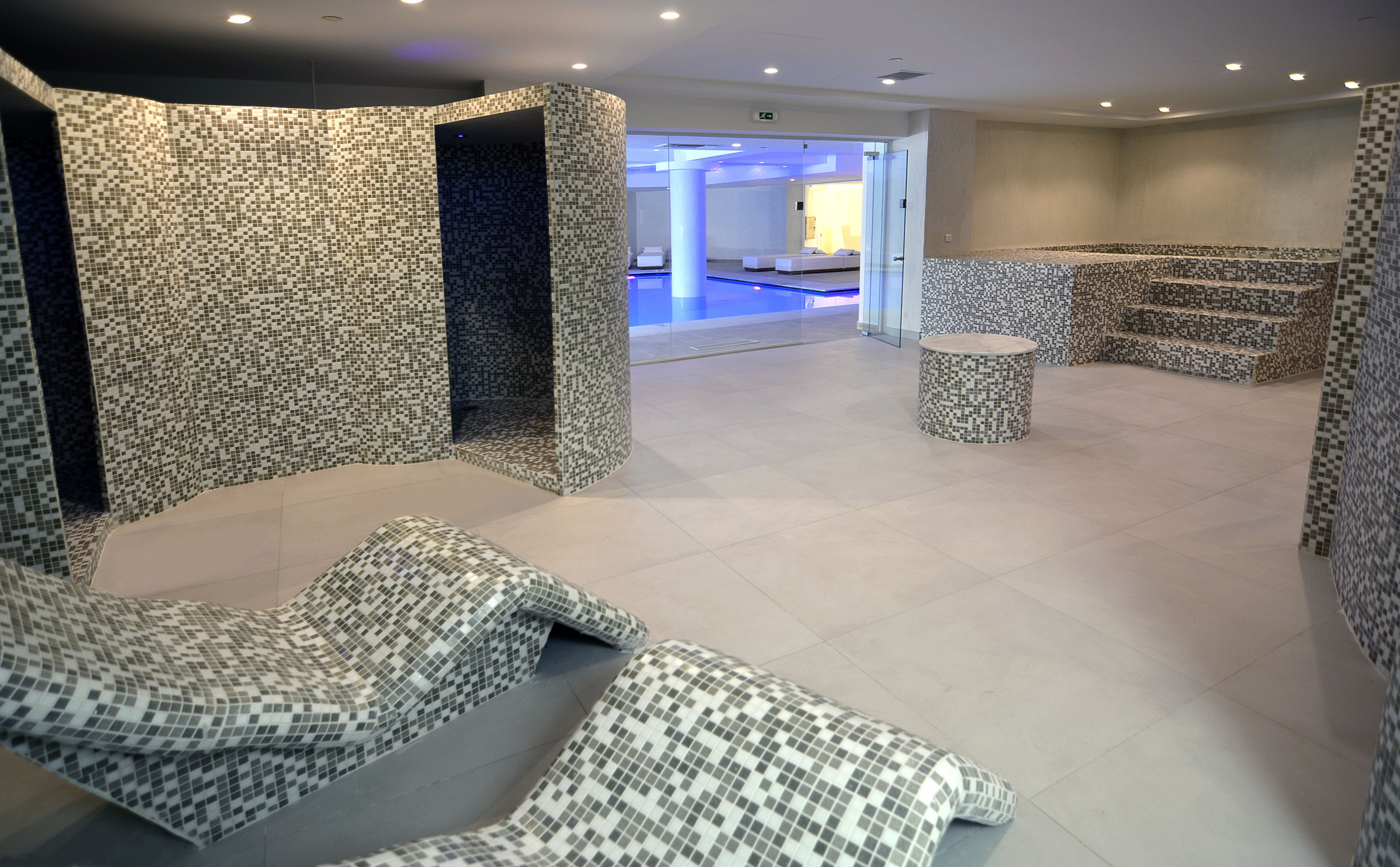 Insula Alba Sea Side Resort & Spa