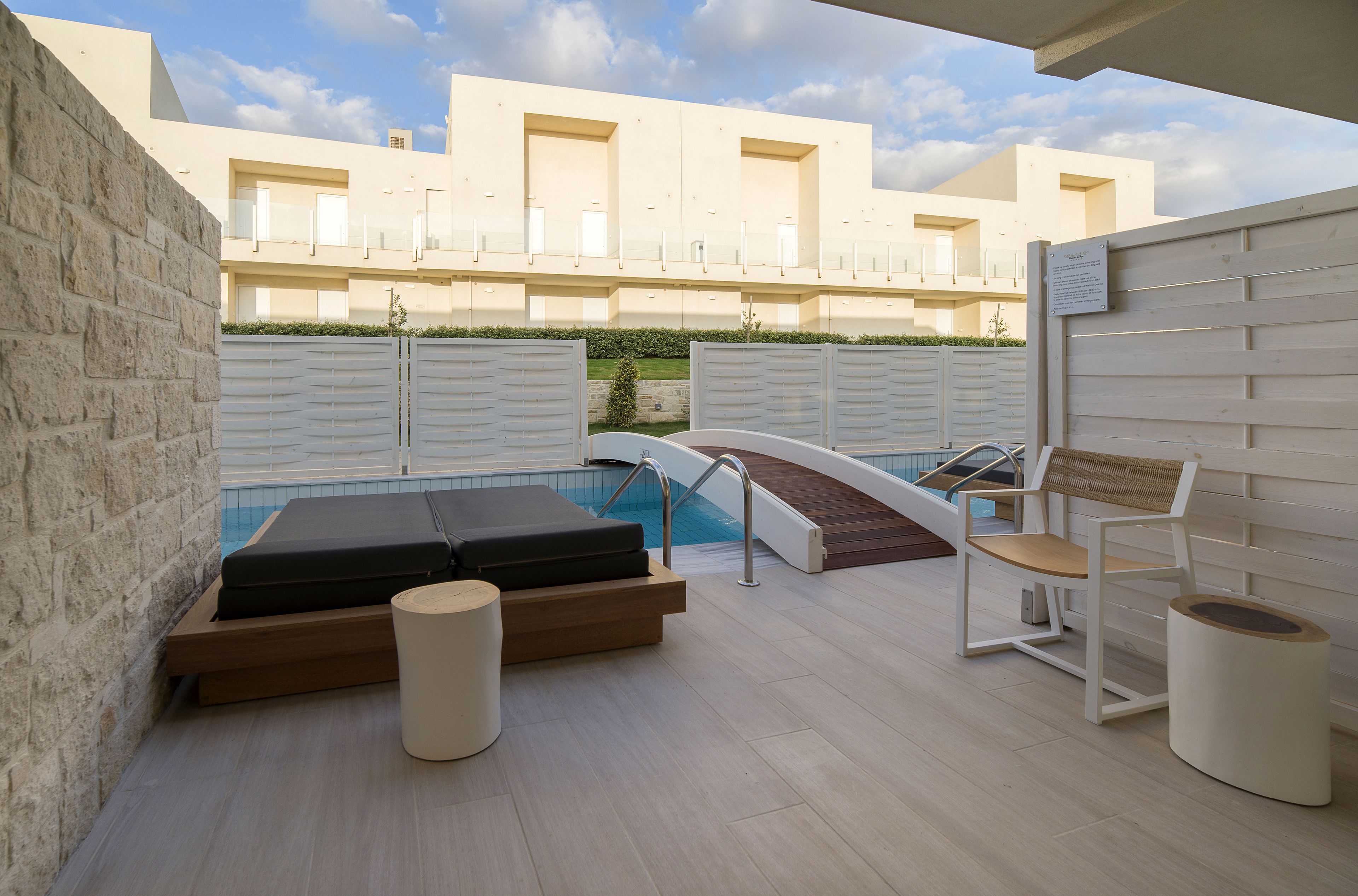 Insula Alba Sea Side Resort & Spa