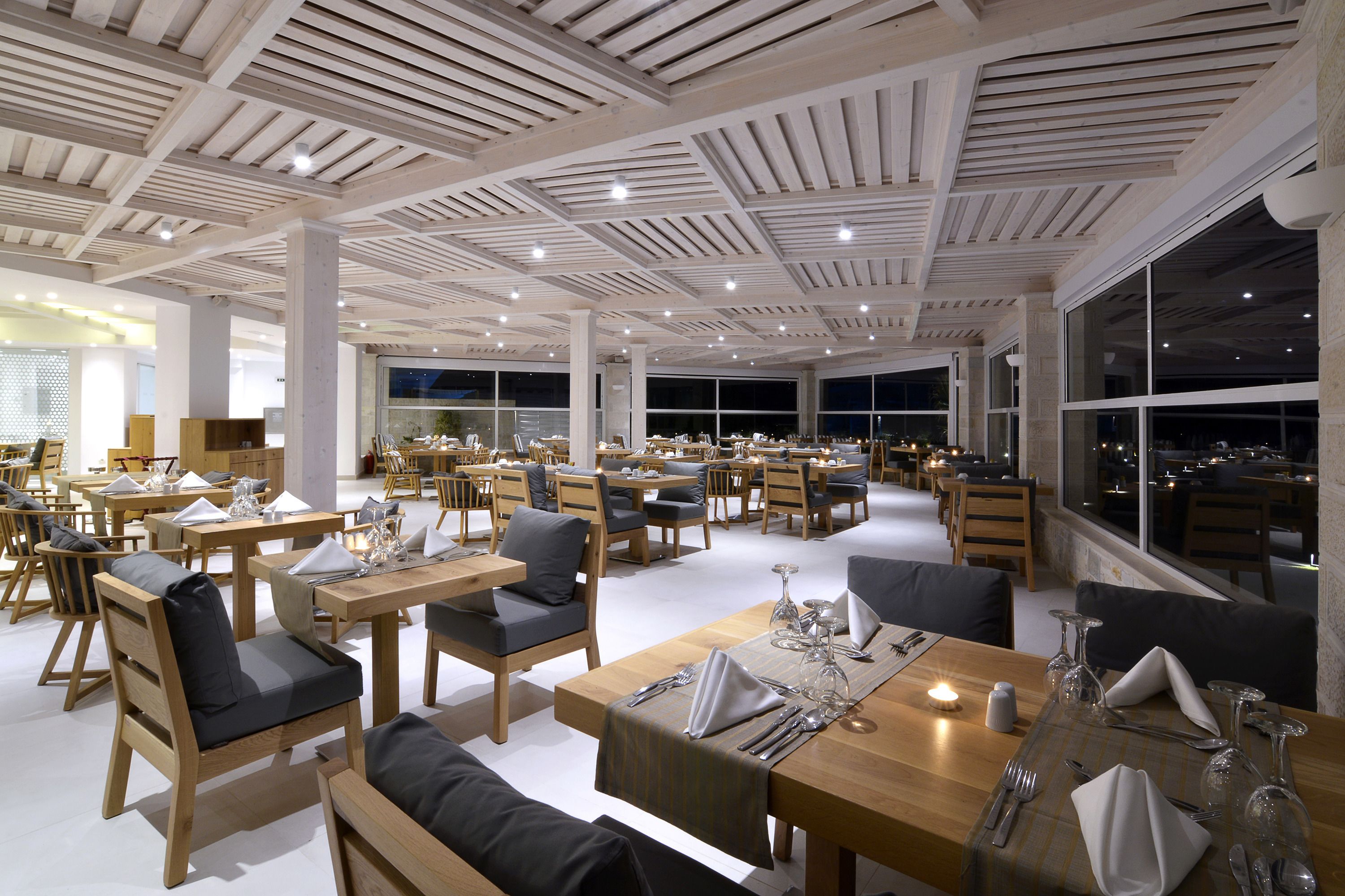 Insula Alba Sea Side Resort & Spa