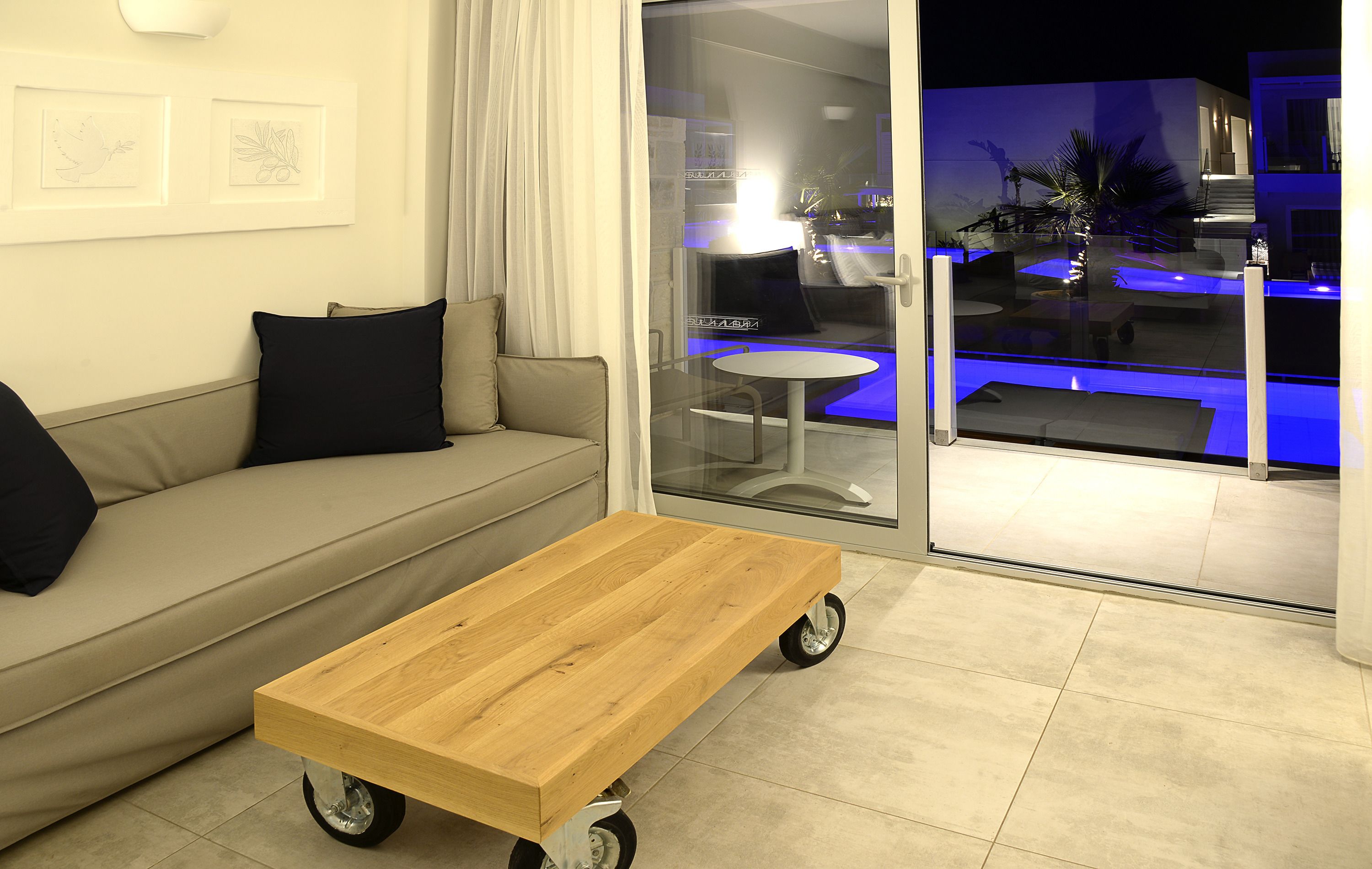 Insula Alba Sea Side Resort & Spa