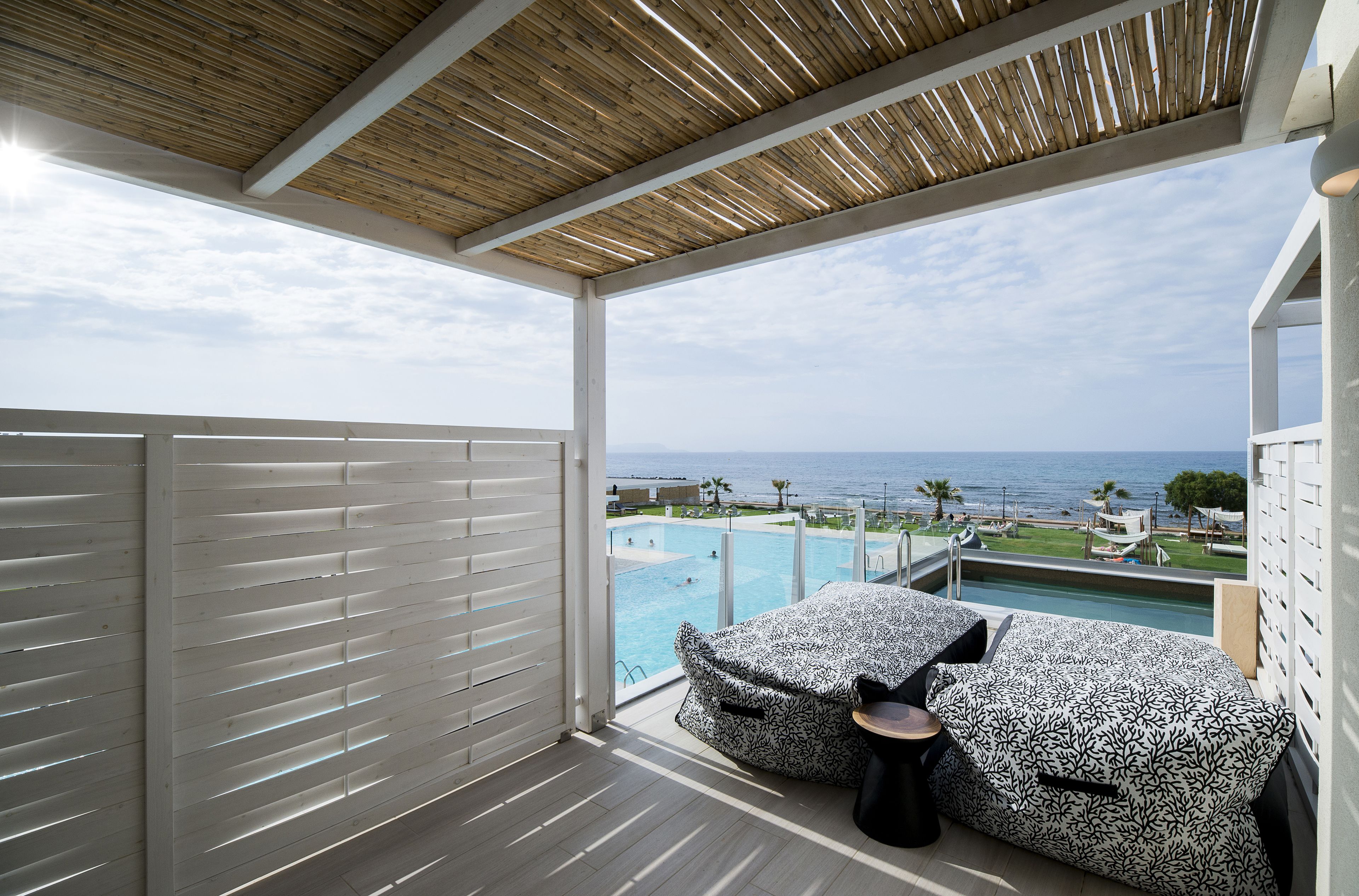 Insula Alba Sea Side Resort & Spa